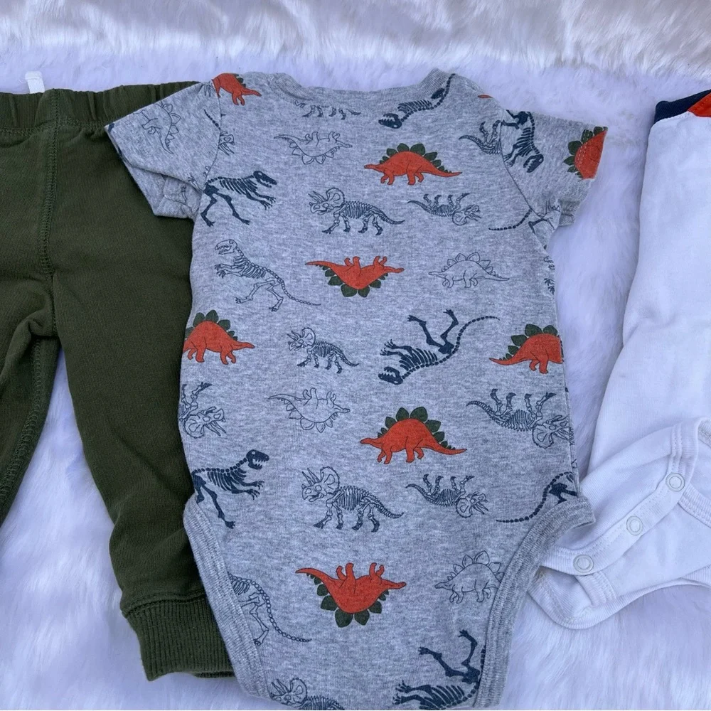Carter's Kids' 3 Piece  Dinosaur Size‎ 12 Months